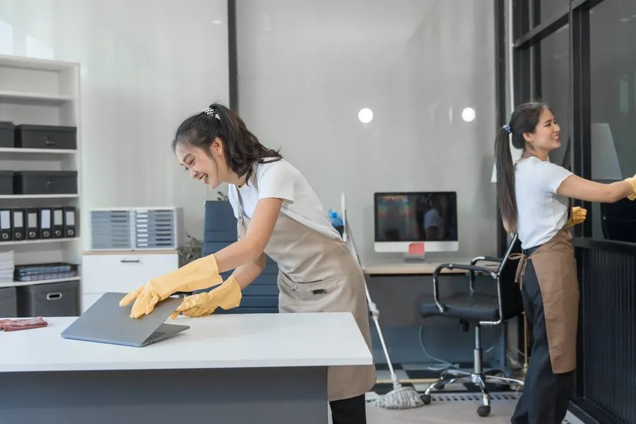 Understanding The Scope Of Professional Office Cleaning Services Olympia, WA 98516 Understanding The Scope Of Professional Office Cleaning Services Olympia, WA 98516